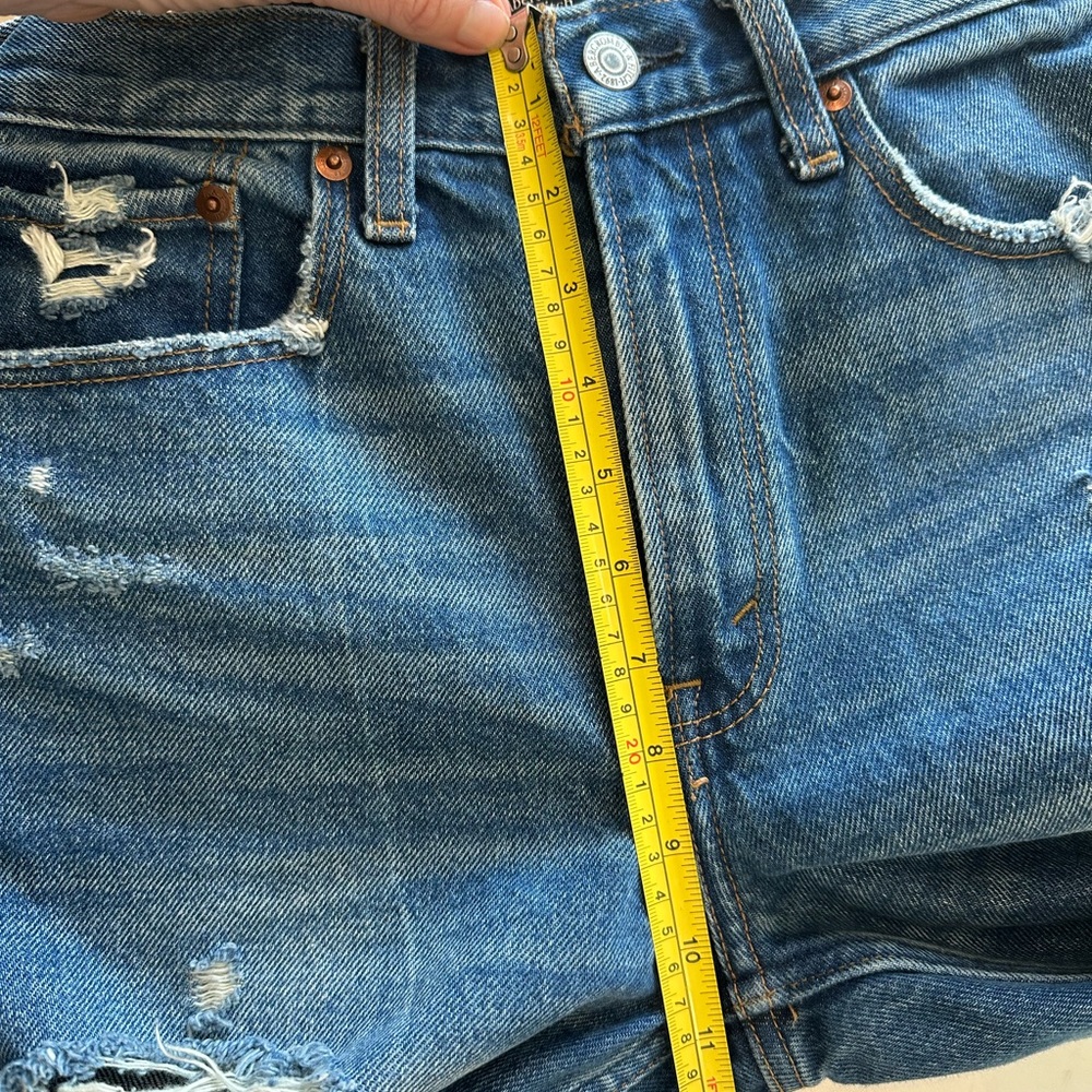 A&F Distressed Mom Jean - Picture 7 of 8